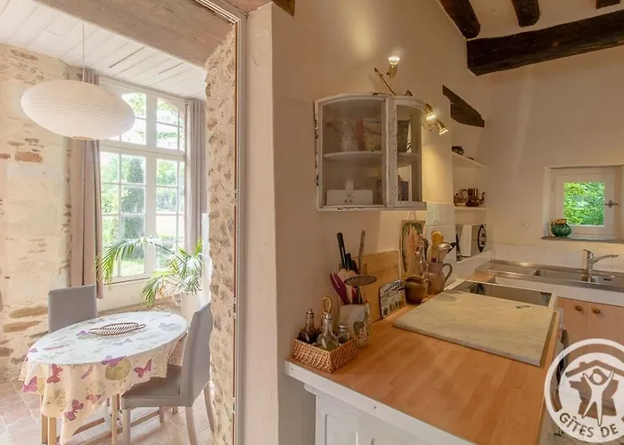 Familial Avec Parc, Près Des Vignobles, à 30 Min D’angers - Confort Et Cadre Raffiné. - Fr-1-622-34 Casa de Férias